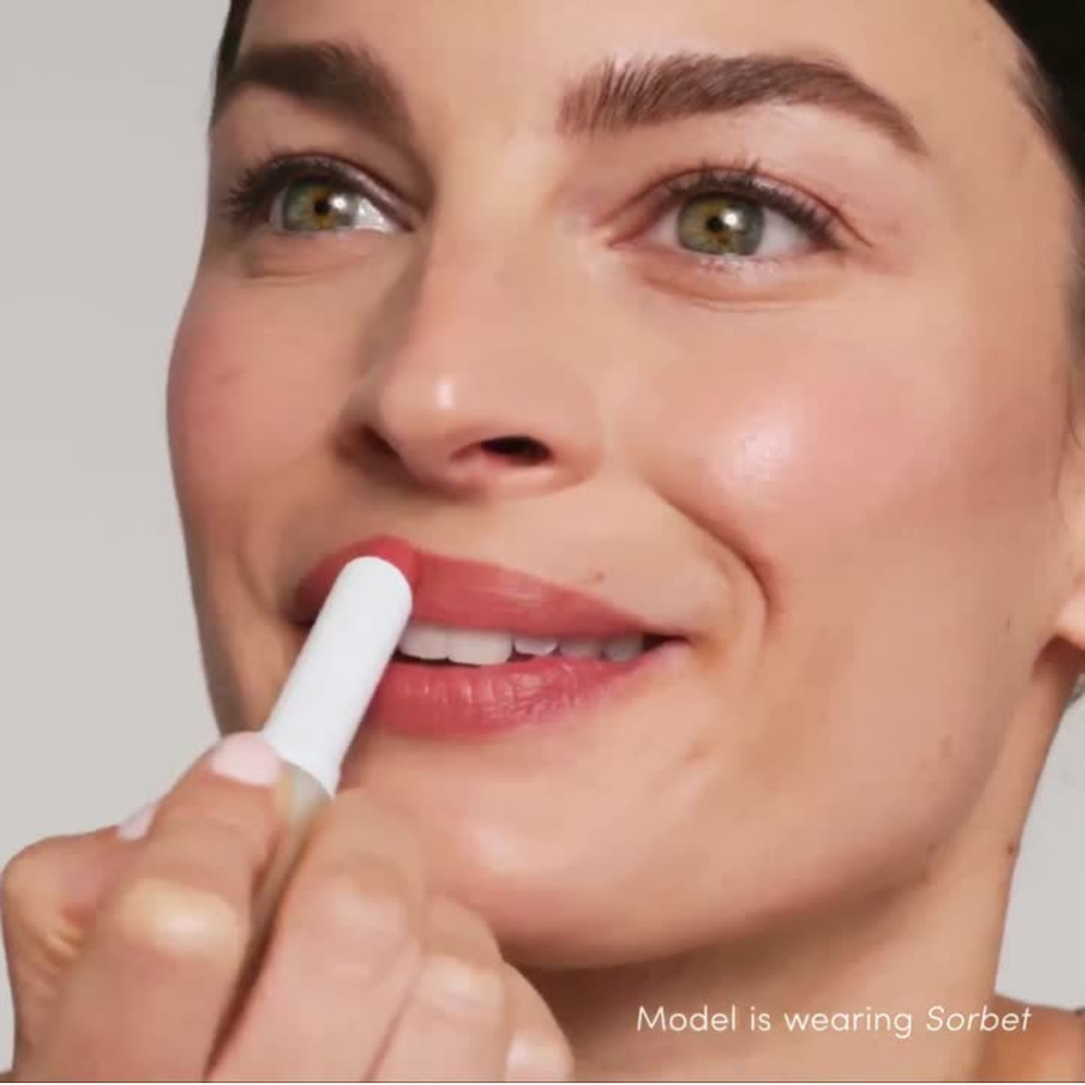 {{Product vendor}} {{Product title}} make up