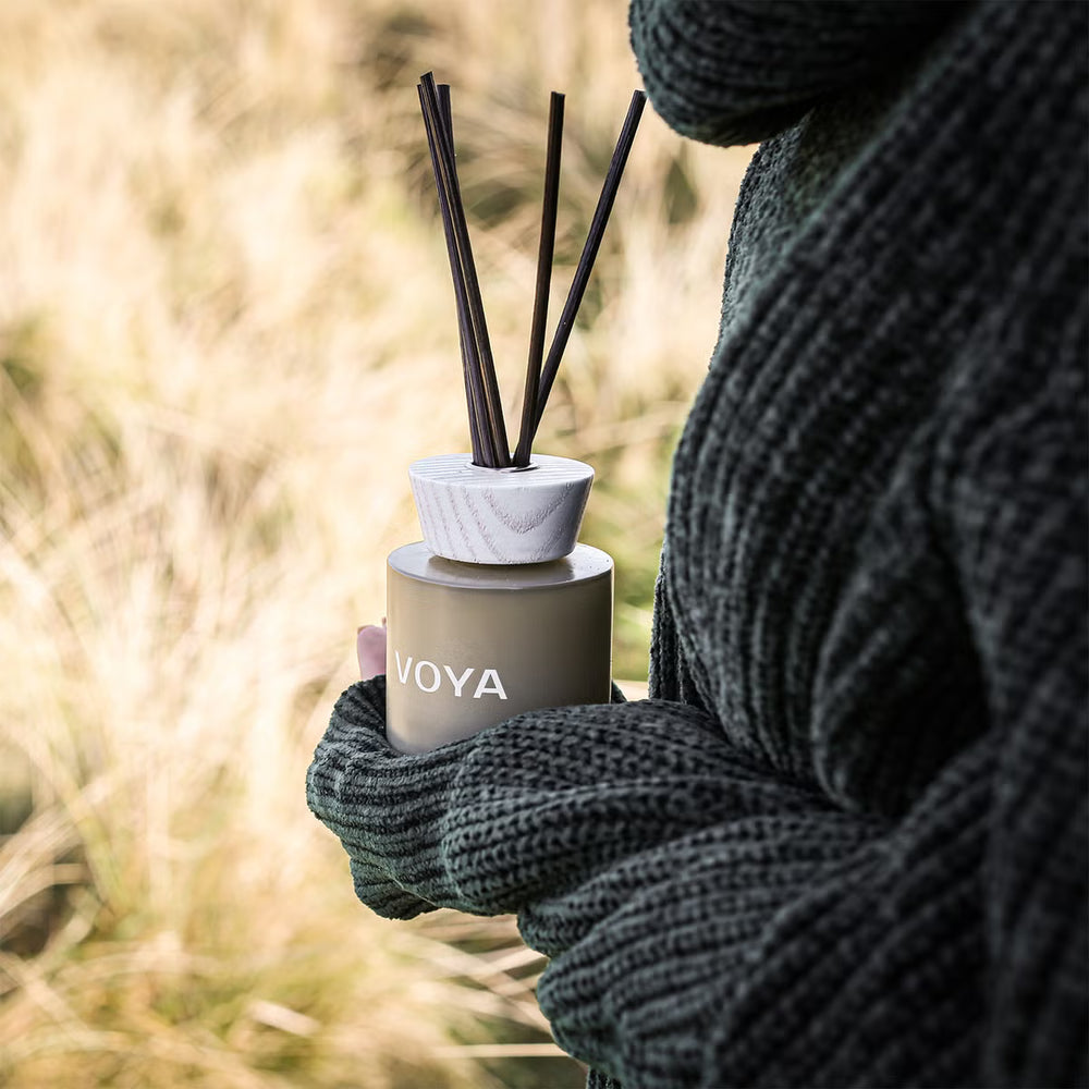 VOYA Oh So Scented Reed Diffuser Lavender Rose & Chamomile 100ml VOYA