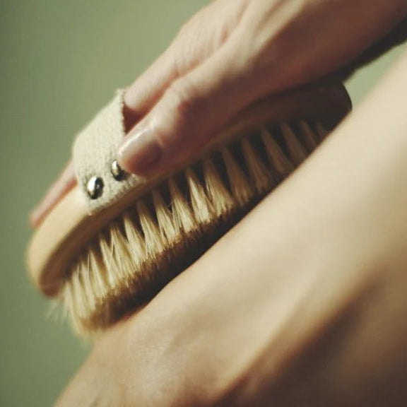 VOYA Exfoliating Body Brush VOYA