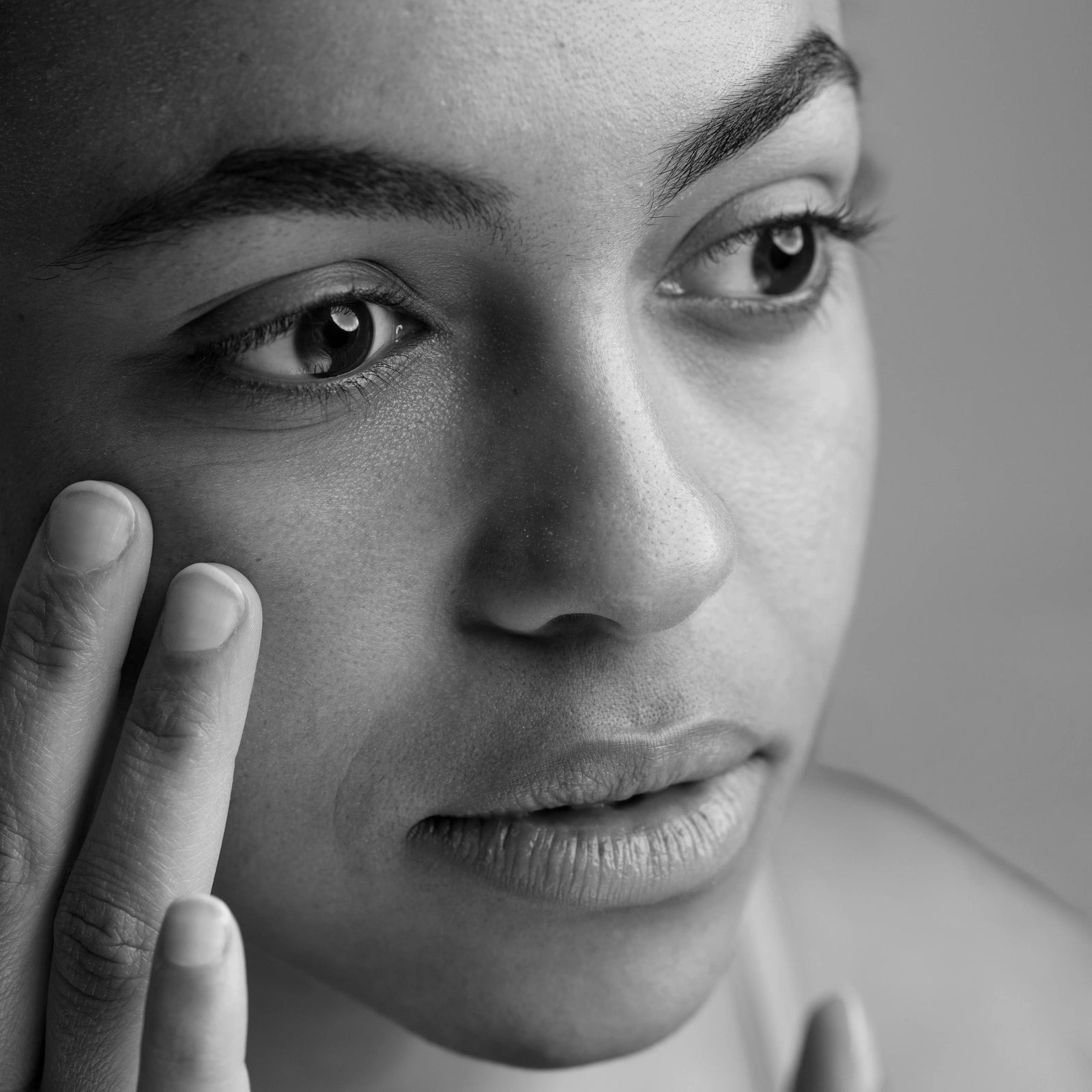 Dull, tired-looking skin that needs a reset, the dullness edit at theskinbay