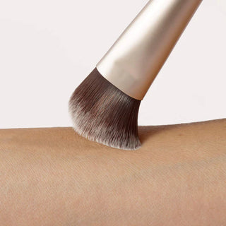 Make Up Application