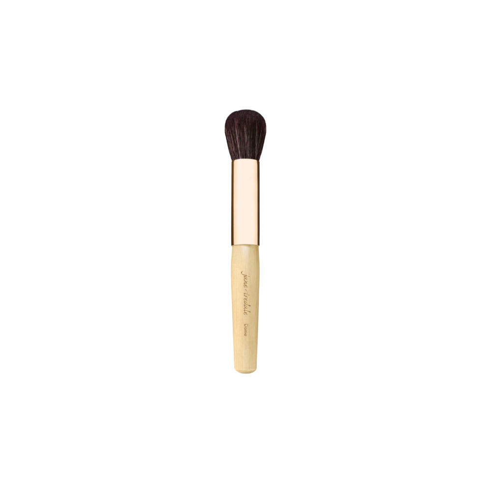 {{Product vendor}} {{Product title}}  make up