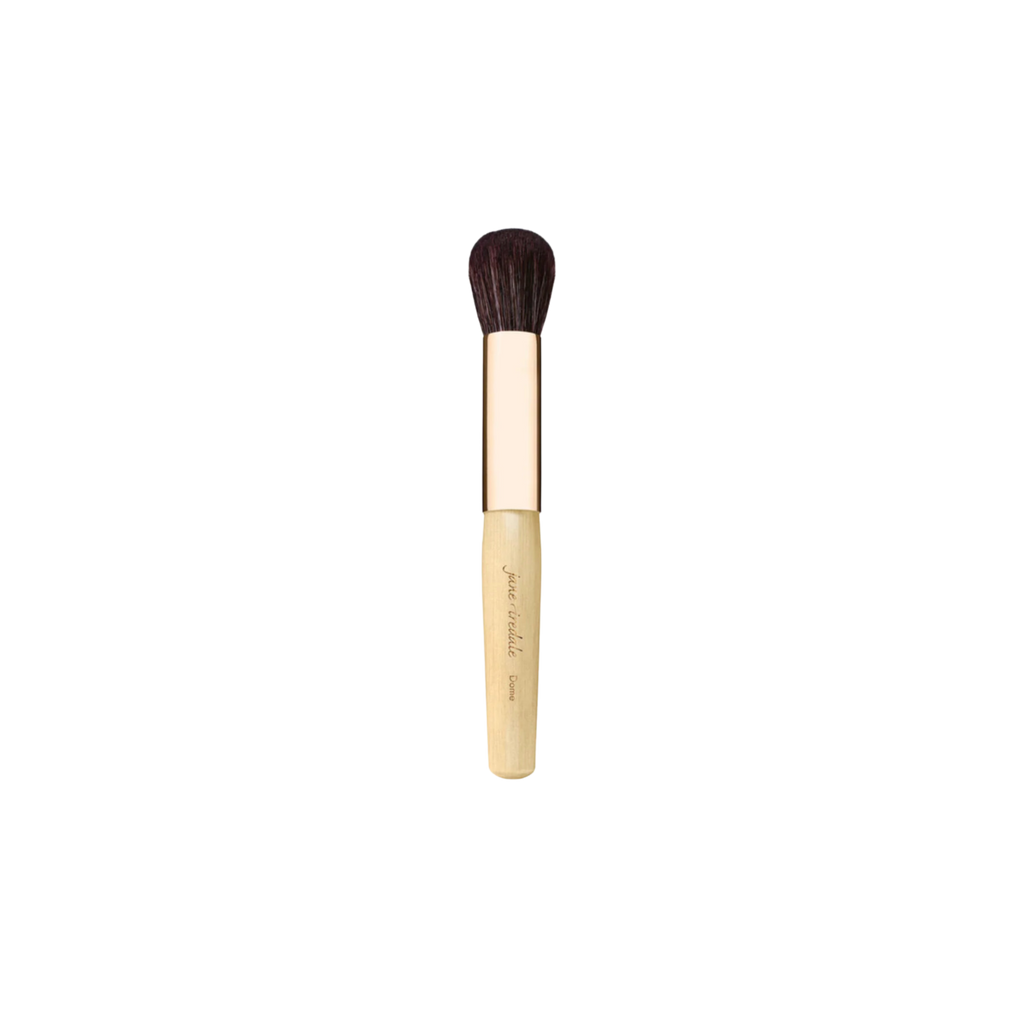 {{Product vendor}} {{Product title}}  make up