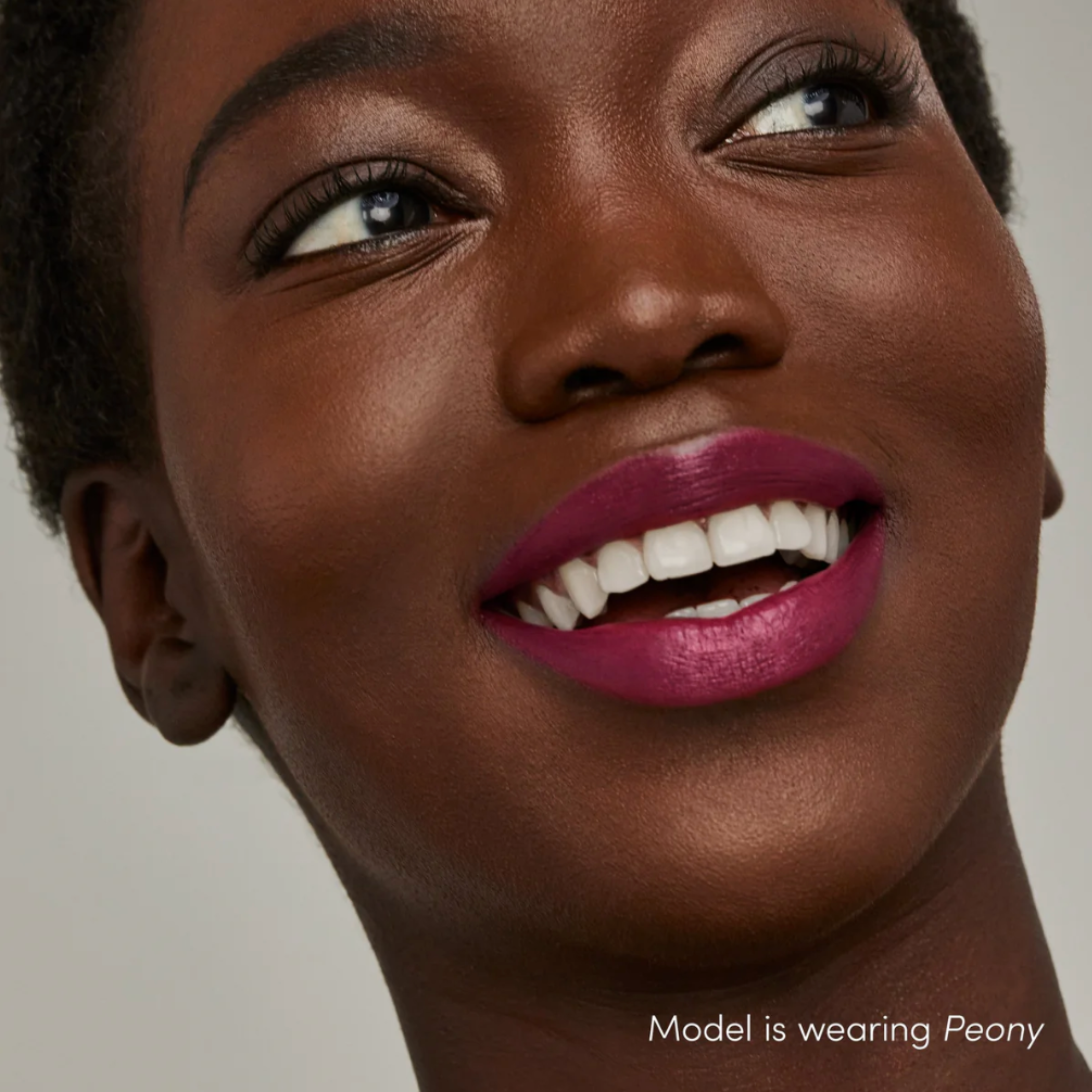 {{Product vendor}} {{Product title}}  make up