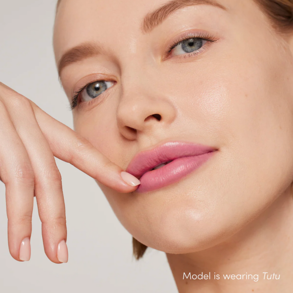 {{Product vendor}} {{Product title}}  make up