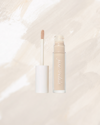 {{Product vendor}} {{Product title}}  make up