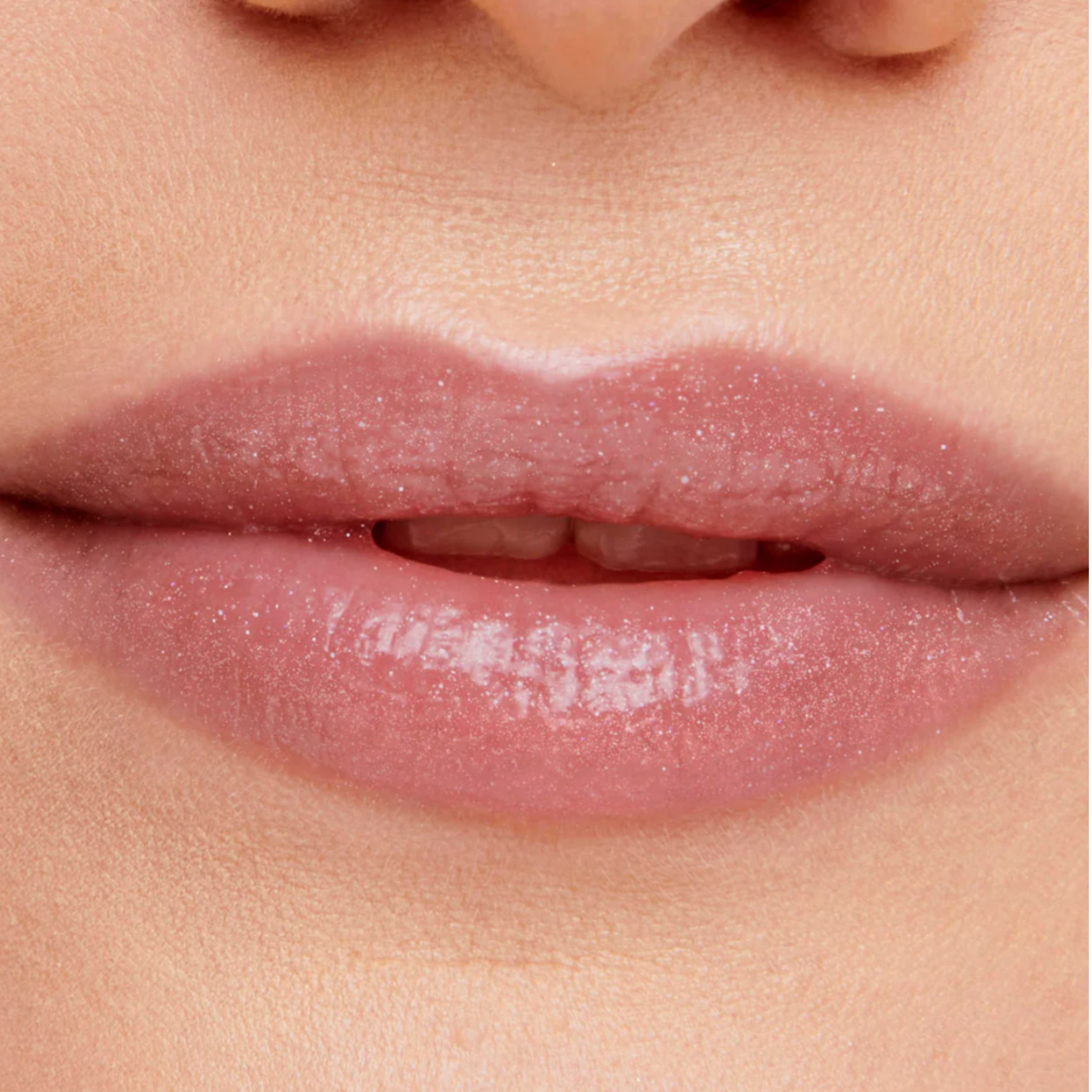 {{Product vendor}} {{Product title}}  make up