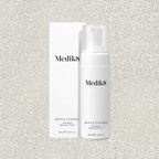 Medik8 gentle clease foaming cleanser, hydrating, ultra-gentle foaming formula, very mild, sensitive skin-friendly cleansing agents, remove daily impurities, leaves skin comfortable, pH balanced, suitable for sensitive skin, refreshed, soft, white plastic pump bottle, white box packaging