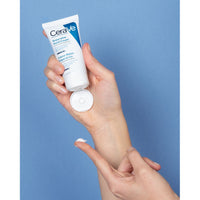 CeraVe Reparative Hand Cream 50ml – texture view