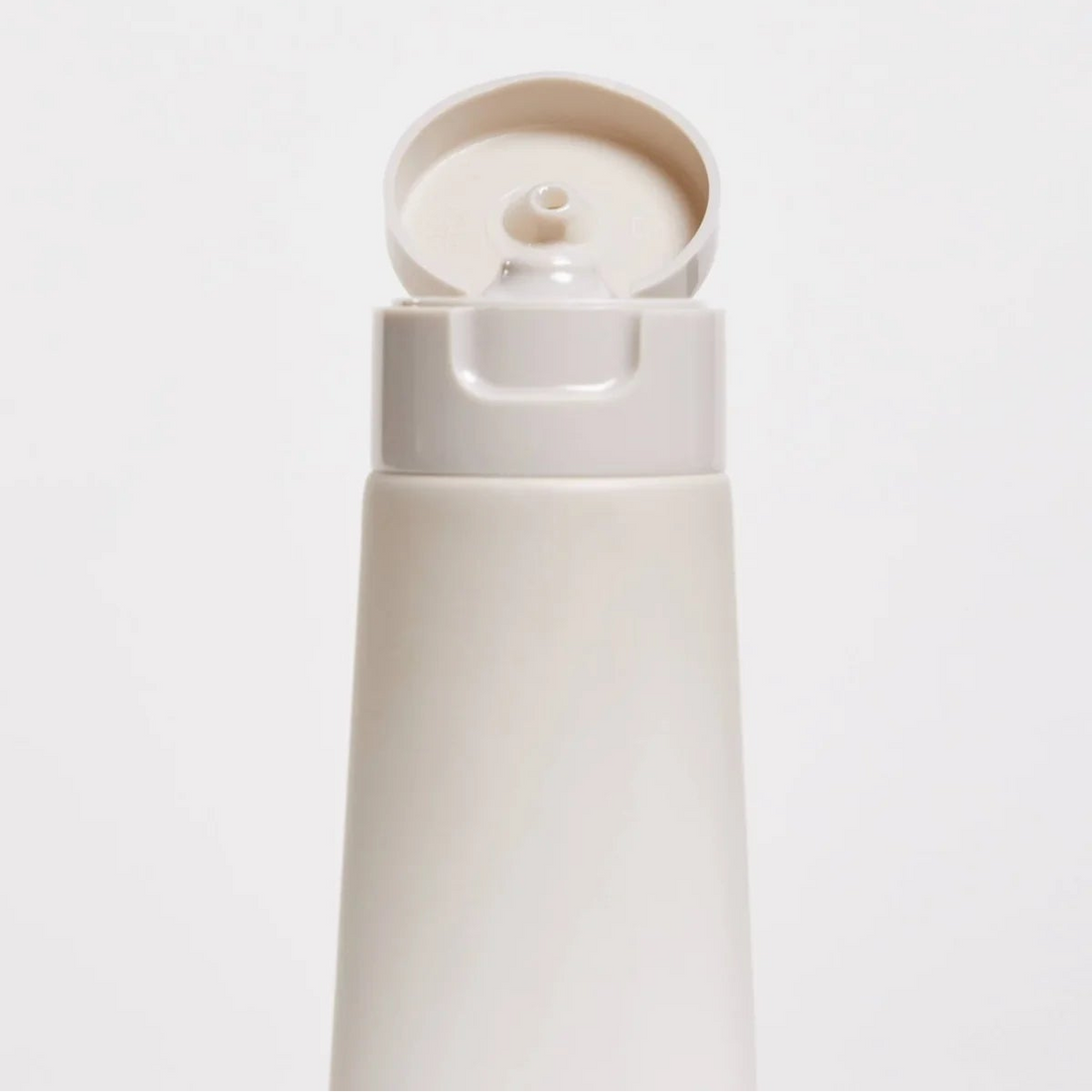 {{Product vendor}} {{Product title}}  Cleanser