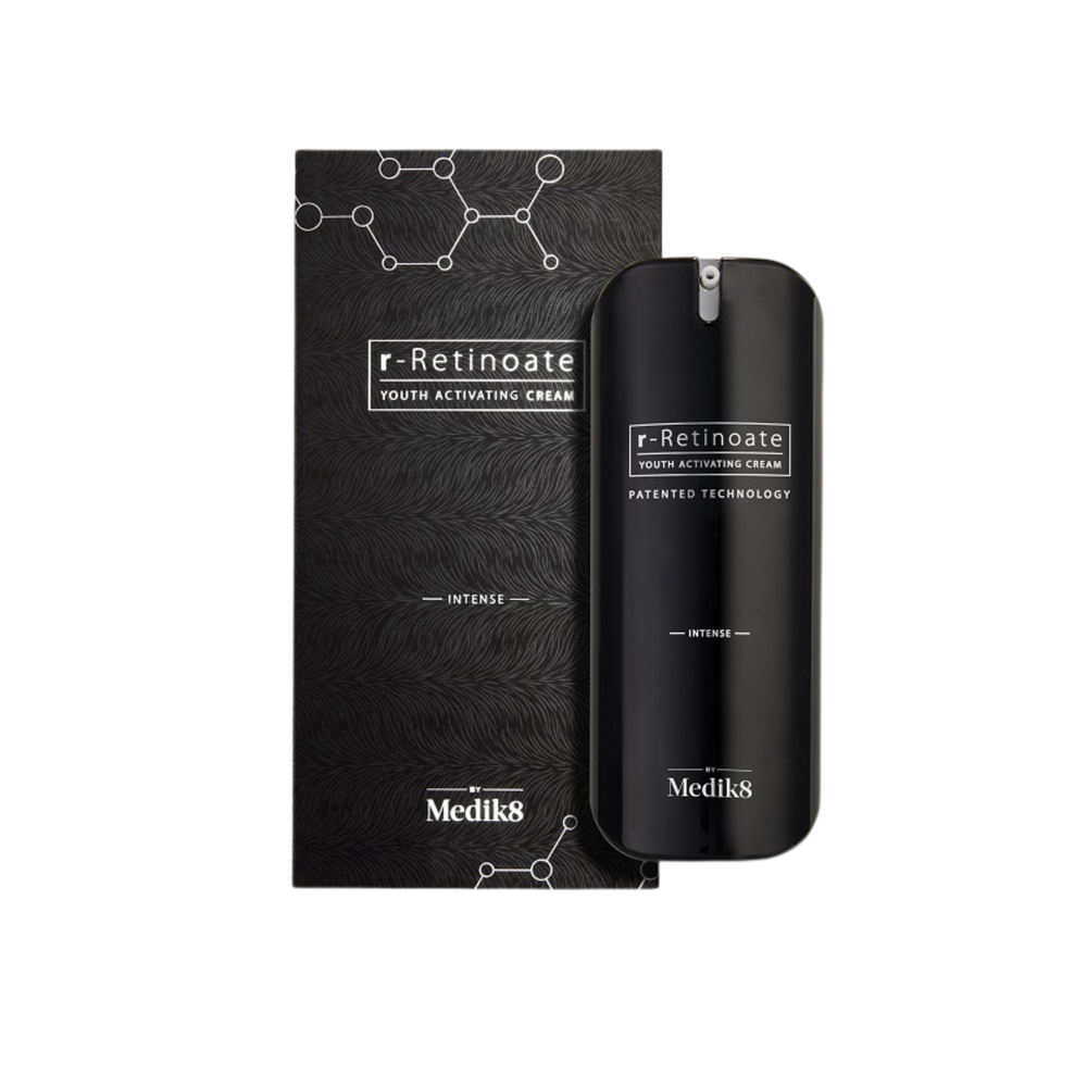 Black r-Retinatoe packaging with Medik8 branding 