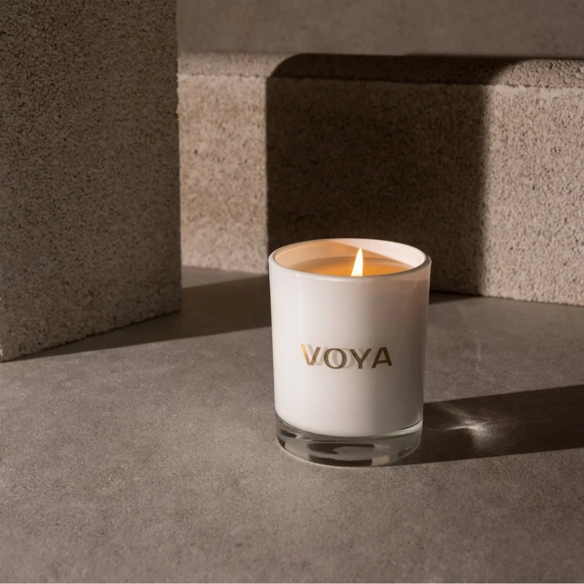 {{Product vendor}} {{Product title}}  Candles & Reeds