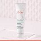Avène Cicalfate+ Restorative Cream 40ml — formula and texture