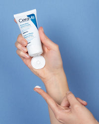 CeraVe Reparative Hand Cream 50ml – texture view